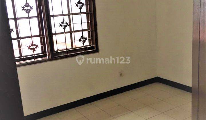 Rumah Siap Huni dan Strategis @Bumi Bintaro Permai 2