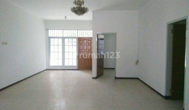 Rumah cantik di Pondok Blimbing Indah, Araya, Malang GMK00669 1