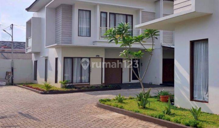 Rumah baru classic modern dalam cluster kebagusan 1