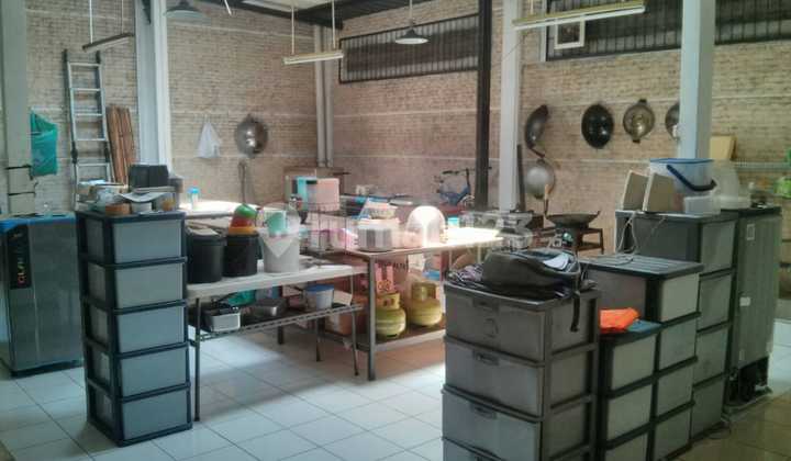 Dijual Mainroad Rumah Di Taman Holis Indah Strategis 2