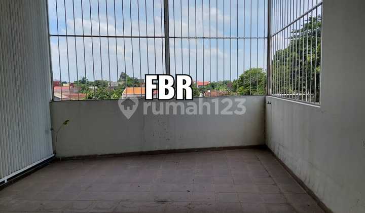 Rumah Di Tengah Kota Kediri 2
