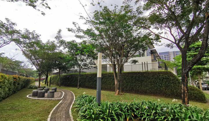 Rumah hook mewah jarang ada di Lancewood Navapark BSD  2