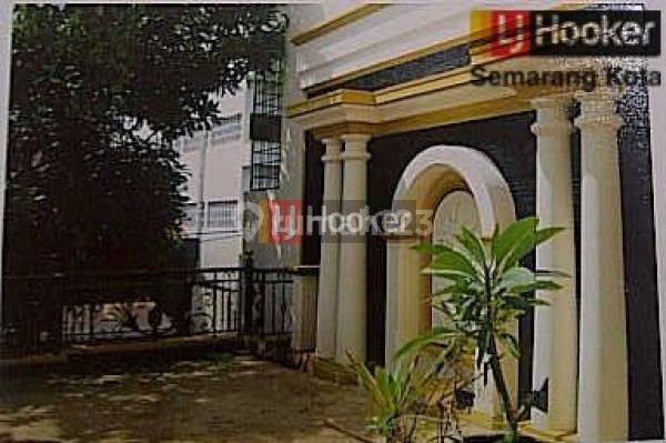 Rumah siap huni di tengah kota jalan Anggrek 1