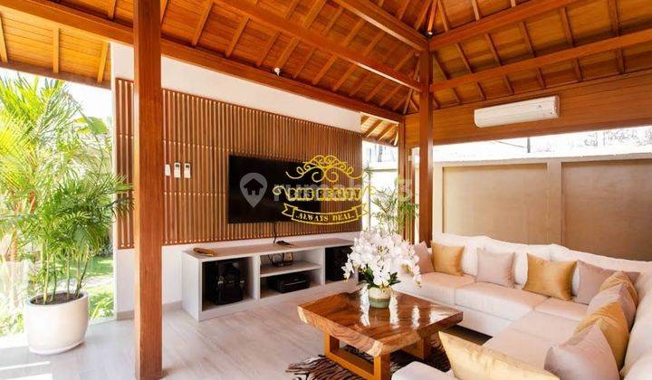 Villa Jual Lokasi Seminyak 1