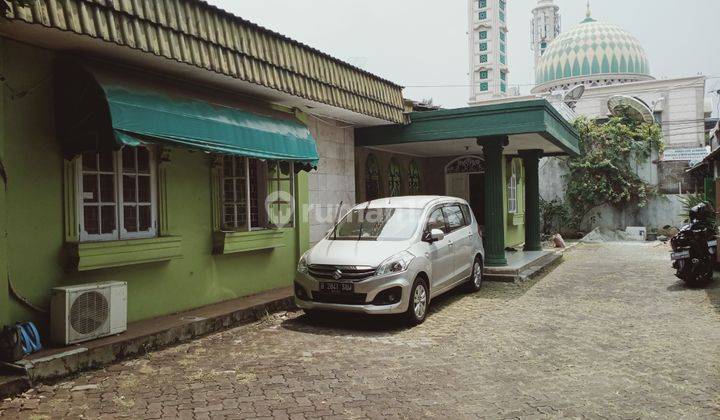 Dijual Rumah 2 lt Berikut Alfa Mart & 6 Kios Masih Tersewa 2