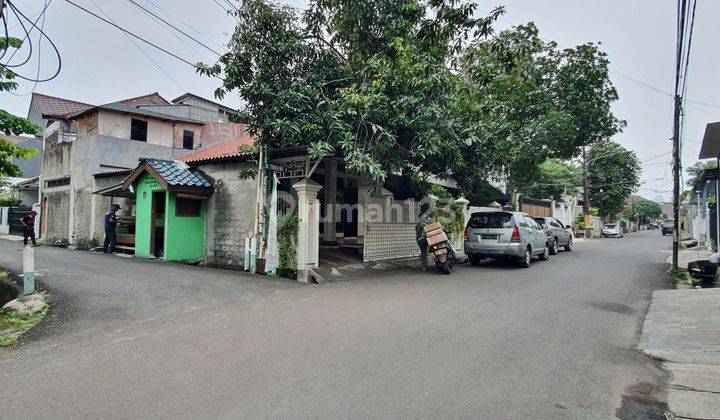 Dijual Rumah tua Hoek Kosambi Raya Hit tanah 1