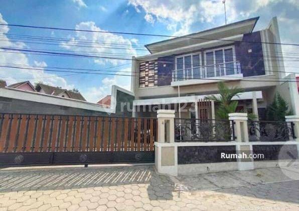 RUMAH ELITE DI JALAN KALIURANG KM. 7 1