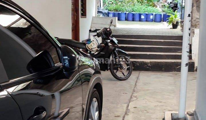 Rumah Dijual Cepat di Jalan Surya Sumantri Tengah Kota Bandung 2