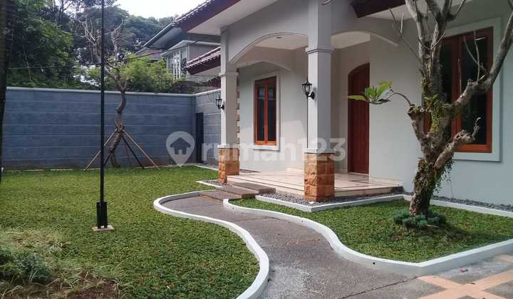 Nice House at Kemang Dalem Nice House at Kemang Dalem
