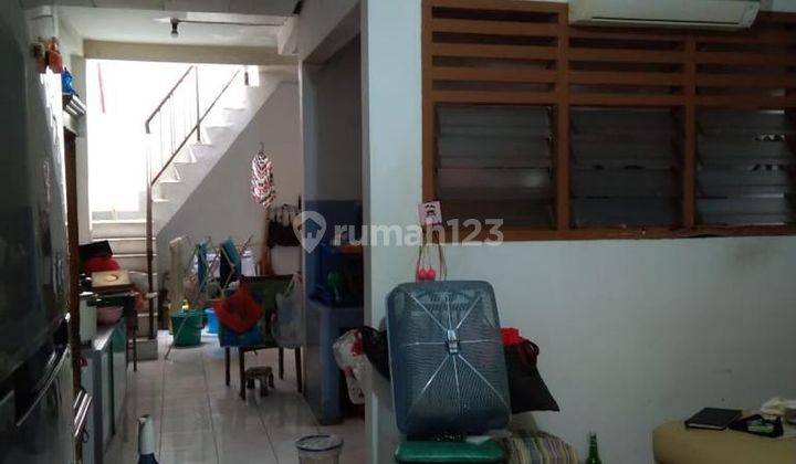 Rumah Lokasi Strategis di Jalan Kramat Pulo Dalam, Senen – Jakarta Pusat 2