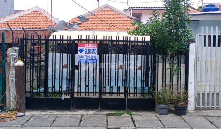 Rumah Lokasi Strategis di Jalan Kramat Pulo Dalam, Senen – Jakarta Pusat 1