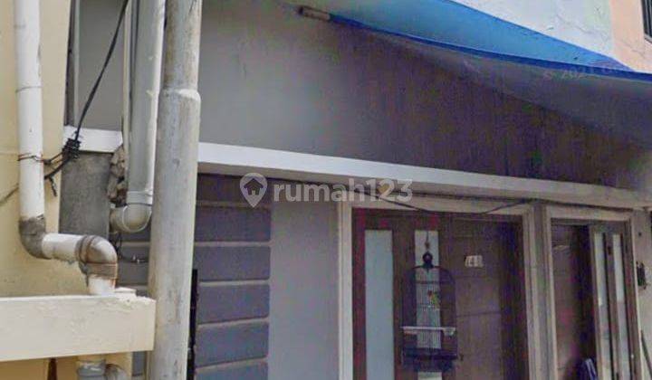 Rumah 2 lantai di kartini, jakarta barat dijual 2