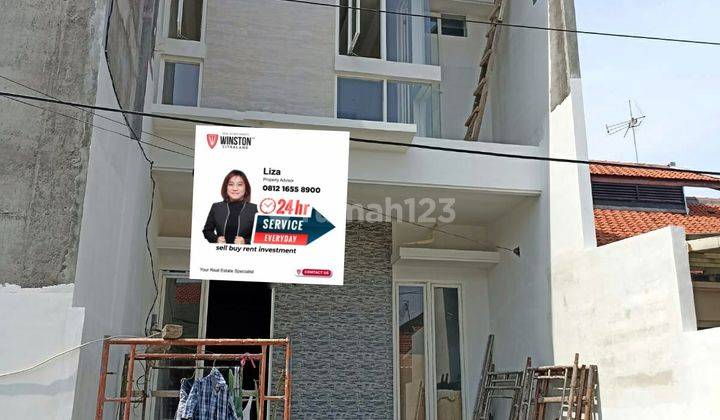 Rumah mewah minimalis 2 lantai rungkut hanya 1M an 2