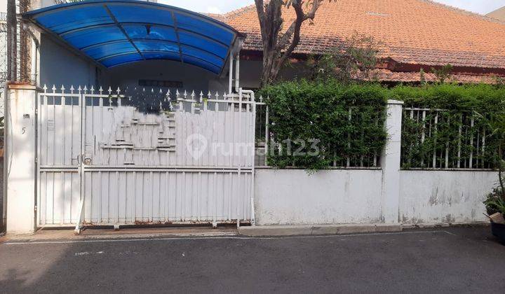 Rumah hitung tanah murah di petamburan 1