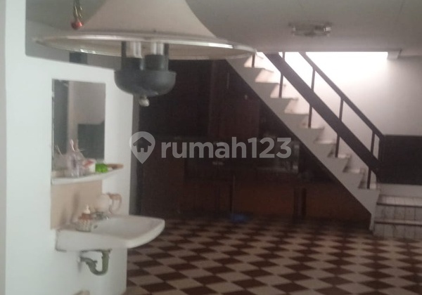 Rumah hadap utara lokasi aman dan nyaman di Taman Aries. 15479 2