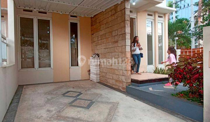 Rumah bagus di perumahan Graha Mulia Malang GMK00670 1