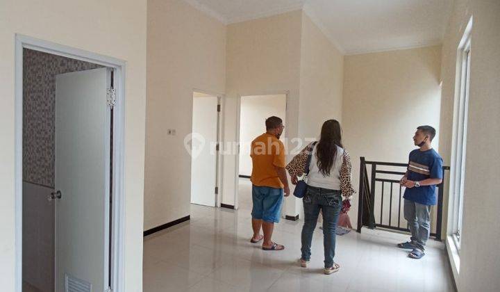 Rumah bagus di perumahan Graha Mulia Malang GMK00670 2