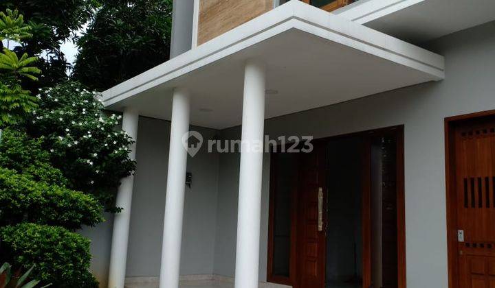 Rumah Brandnew baru bagus lokasi bagus di Cempaka putih 1