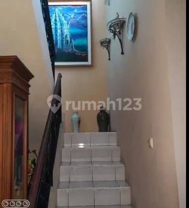 Rumah Di Jual di Legenda Wisata 2