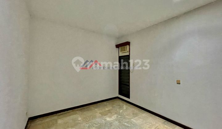 Rumah satu lantai kokoh dan terawat area cipete 2