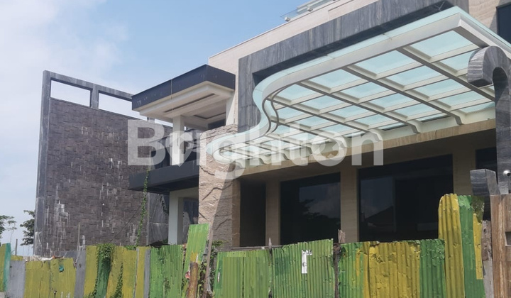 Pakuwon City. New House Elegan Mewah. Rumah Full Marmer. Palm Beach