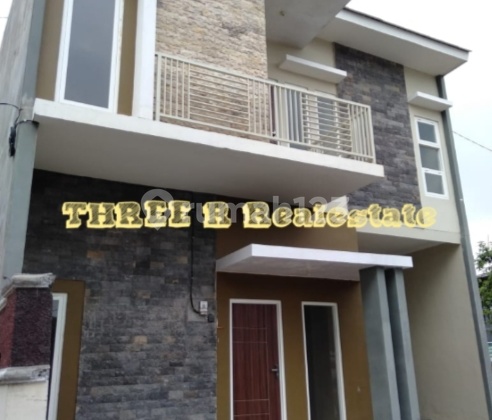 Rumah kost aktif full anak kost harga Murah lokasi strategis  1