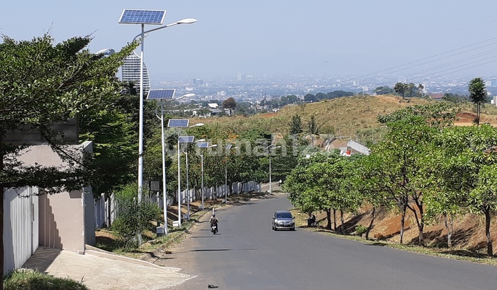 Tanah Luas di Komplek Elit Dago View Kota Bandung Tanah Luas di Komplek Elit Dago View Kota Bandung