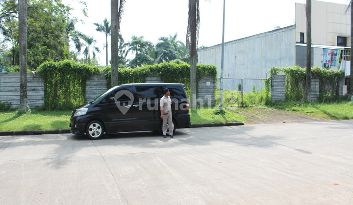 Land Plot - Area 832 m2 - Ready to Use - For Storing Iron - Concrete - Equipment or Building Permanent / Semi-permanent Structures