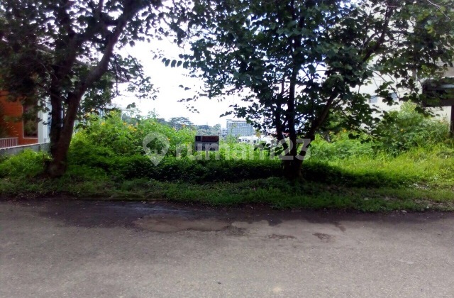 Kavling Siap Bangun Dengan Pemandangan Cantik Ke arah Kota Bandung di Resor Dago Pakar