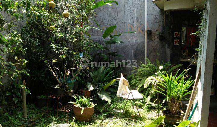 Tanah masih berdiri bangunan rumah 1