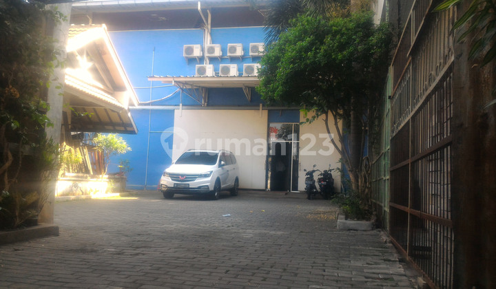 Kesempatan investasi, Palmerah Tanah dgn Ruko &amp; Rumah, Luas Tanah Besar 609 Meter Cocok Utk Kantor, Rumah Kost, Toko Dll Dekat BINUS