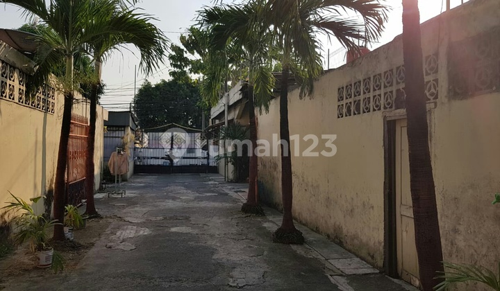 Tanah Komersial di Kramat Jati  area perdagangan dekat mall