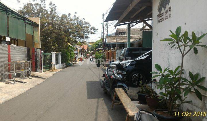 Rumah Tua Hitung Tanah , Utan Kayu , Jakarta Timur  2