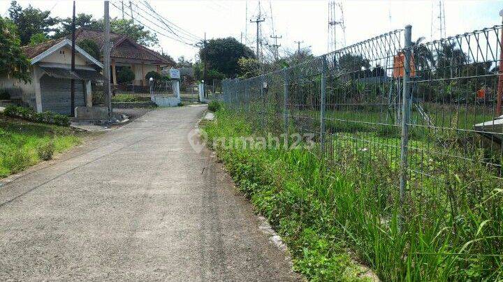 Tanah Dengan Luas 750 M2 di Kawasan Kolonel Masturi, Cimahi  2