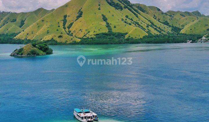 Kelor island, Nusa Tenggara Timur 1