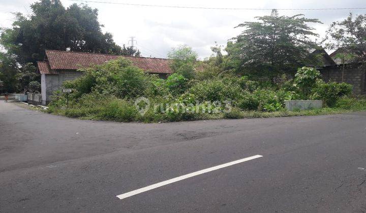 Tanah Strategis di Jl.kaliurang Km 10,timur Pasar Gentan 2