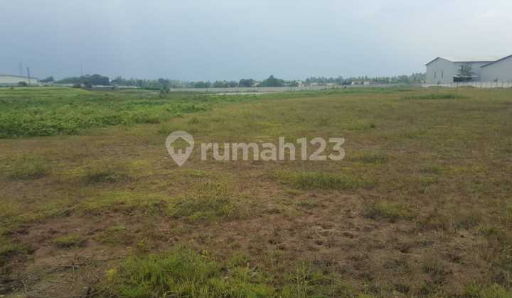 Land in Parigi Cikande, 5 hectares in size.