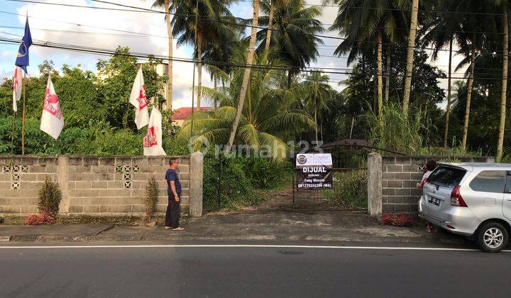 Tanah Tepi Jalan utama  di Mapanget Manado Sulawesi Utara 1