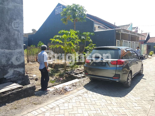 TANAH KAVLING, SUDAH DIURUG DAN PONDASI FULL SERTA BOR STROOS, MURAH