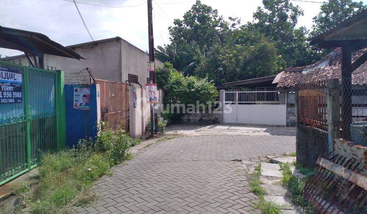 Rumah tua hitung tanah saja di Jl. Benteng Makassar, Tangerang Kota 2