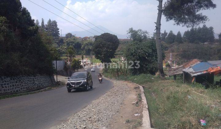 JUAL CEPAT TANAH MURAAH MAENROAD LEMBANG TANGKUBAN PERAHU,ADA SUMBER MATA AIR MAENROAD JALUR WISATA TANGKUBAN PRAHU ,DI SAMPING KAWASAN WISATA LEMBAH DEWATA, ADA SUMBER MATA AIR  MENGALIR:24 JAM SANGAT JARANG ADA  JUAL  1