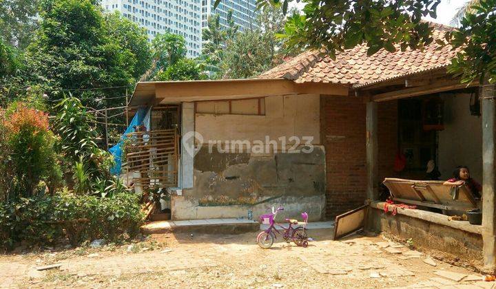 Rumah lama hitung tanah cocok dibangun koskosan nempel di BSD 2