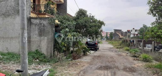 Tanah kavling di lingkungan komplek