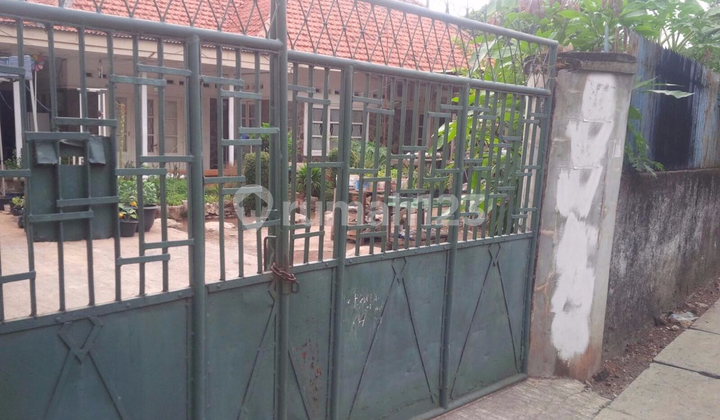 RUMAH TUA hitung tanah di Karet Pedurenan Jakarta Selatan