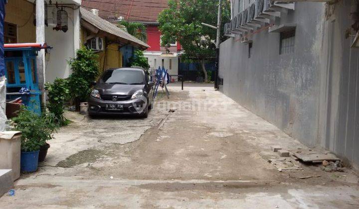 Rumah lama Tanah abang Jakarta pusat 1