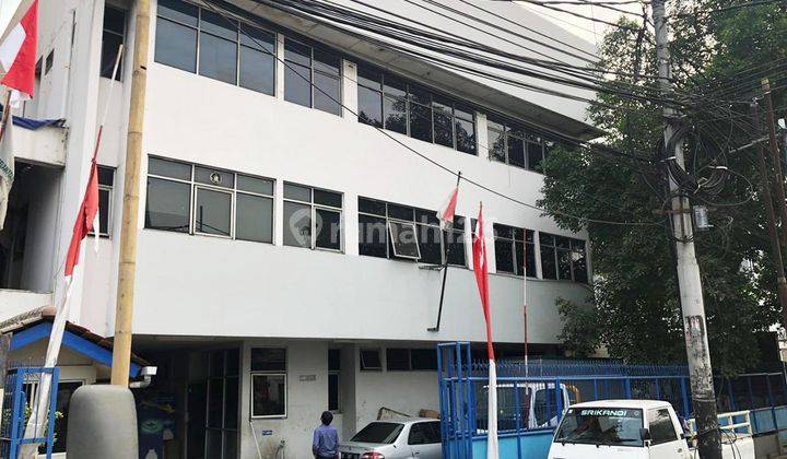 Gedung Jalan Pemuda Rawamangun Zona komersial Luas tanah 660m 2