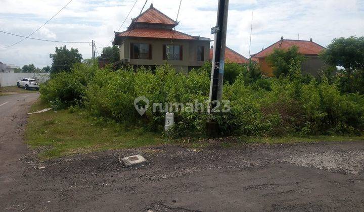 Hook land 2.45 are. Behind the GWK statue, price 300 million/are, negotiable 2