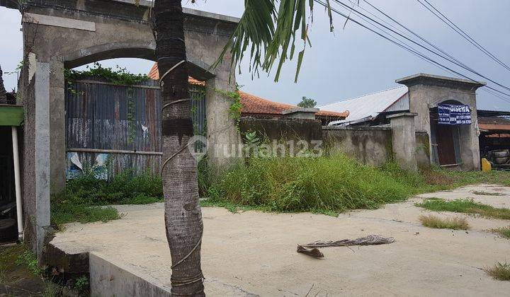 Tanah ada bangunan joglo di pinggir jalan raya solo wonogiri 1