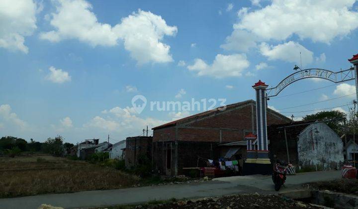 Tanah Pekarangan Murah Lokasi Strategis di Sragen  1