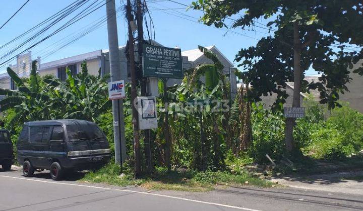 Tanah di jalan utama gunung sangian sebelah kalam Kudus 2